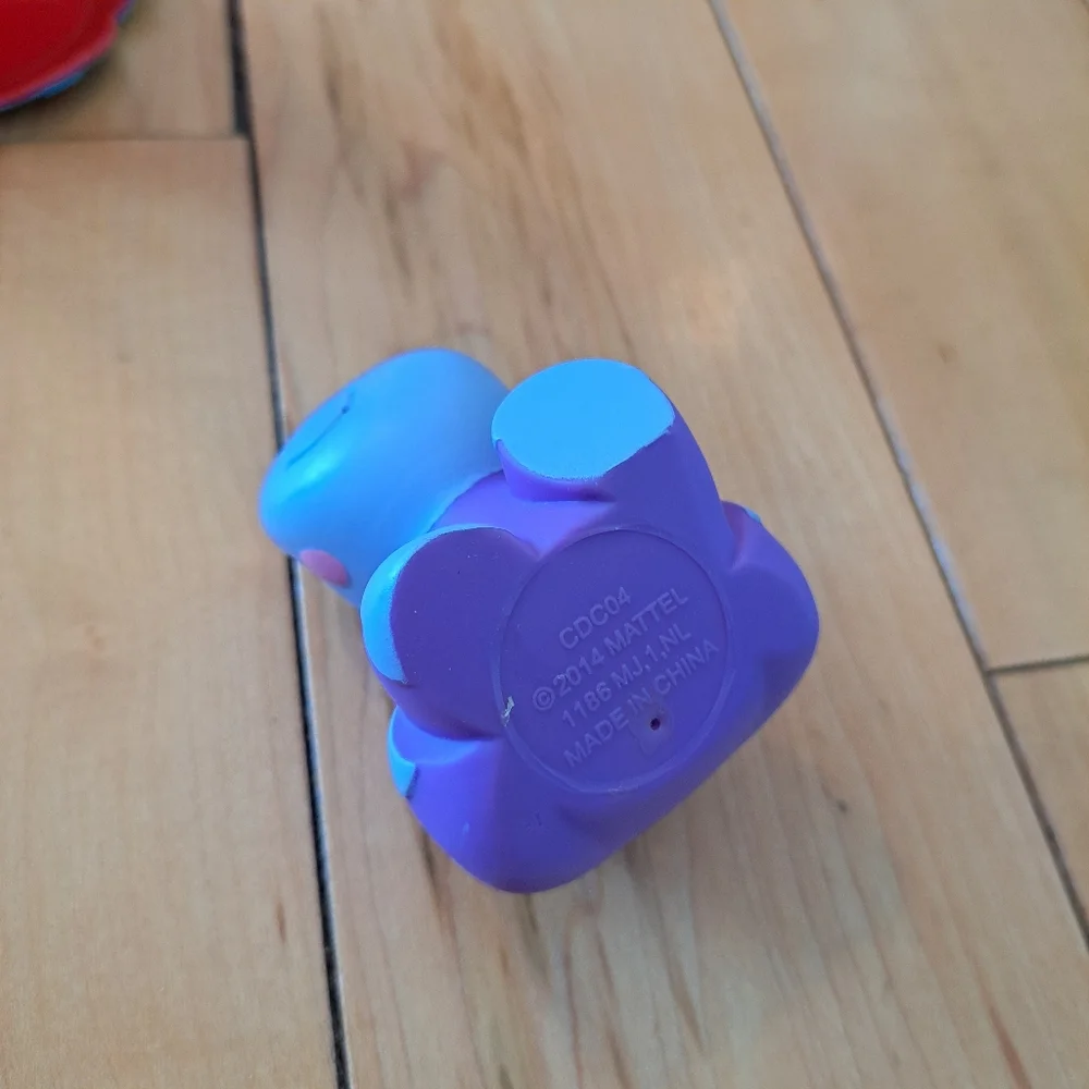 MUNCHKIN BATH TOY SCOOP, NUBY BATH STACKING CUPS, LIL RINSER SHAMPOO VISOR